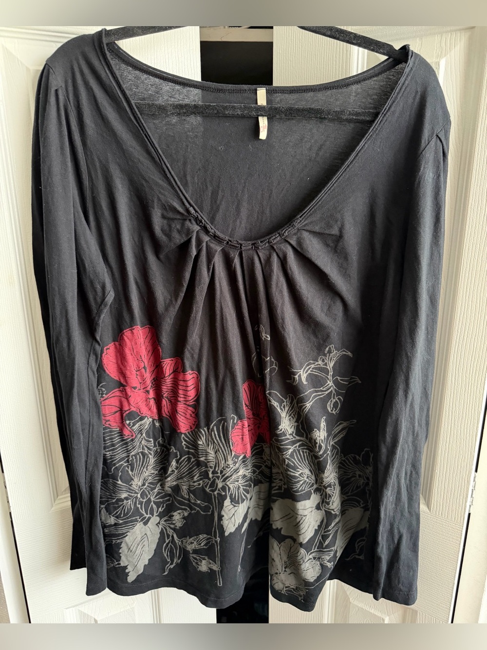 Olivia Moon Black Floral Long Sleeve Blouse